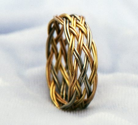 Six-lead by nine-bight ring, white and yellow.